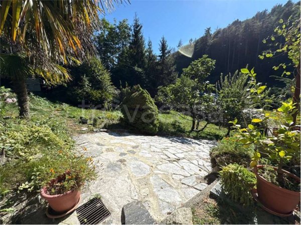 casa indipendente in vendita a Bee in zona Pian Nava
