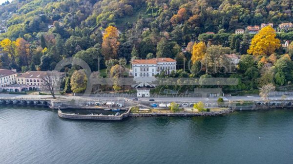 villa in vendita a Belgirate