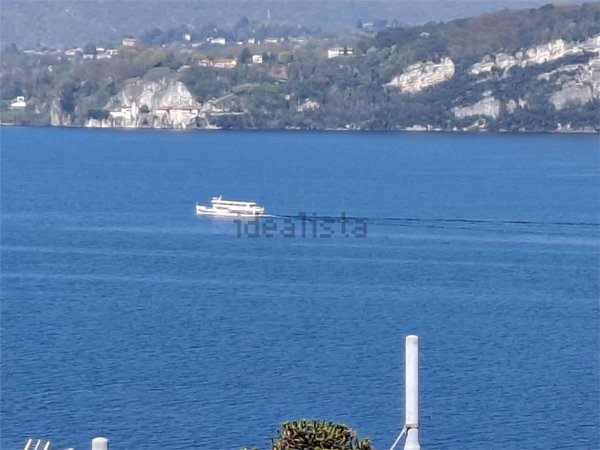appartamento in vendita a Belgirate