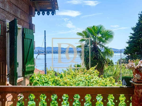 casa indipendente in vendita a Belgirate