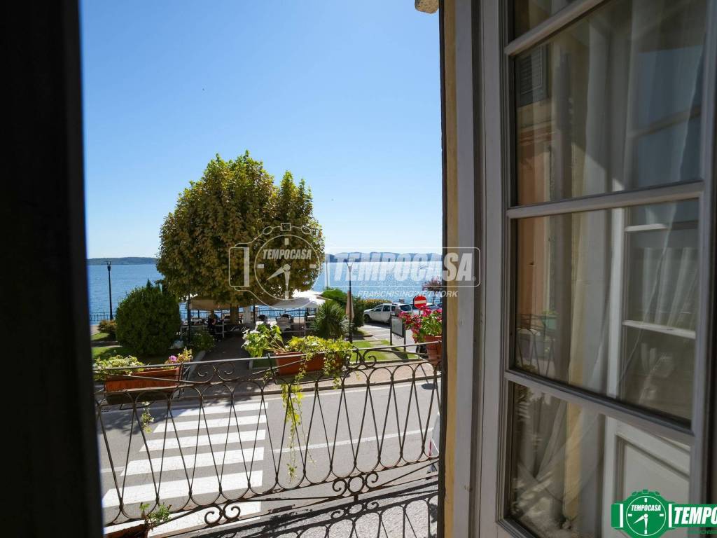 appartamento in vendita a Belgirate