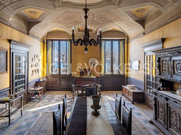 casa indipendente in vendita a Belgirate