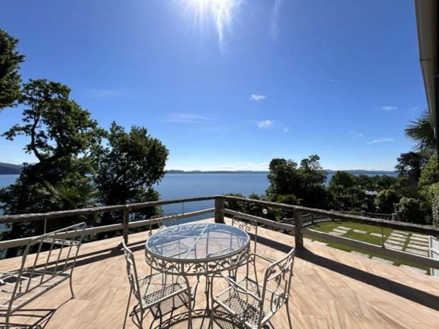 casa indipendente in vendita a Belgirate