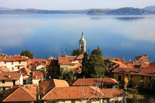 appartamento in vendita a Belgirate