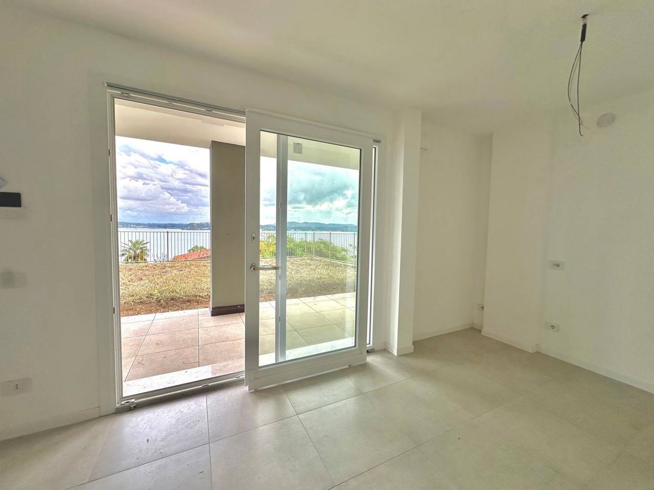 appartamento in vendita a Belgirate