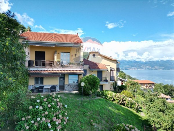 appartamento in vendita a Belgirate in zona Carcioni