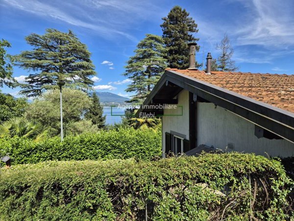 casa indipendente in vendita a Belgirate in zona Carcioni