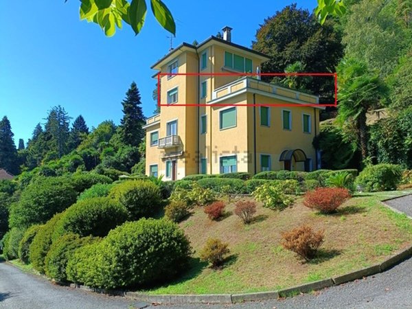 appartamento in vendita a Belgirate in zona Carcioni