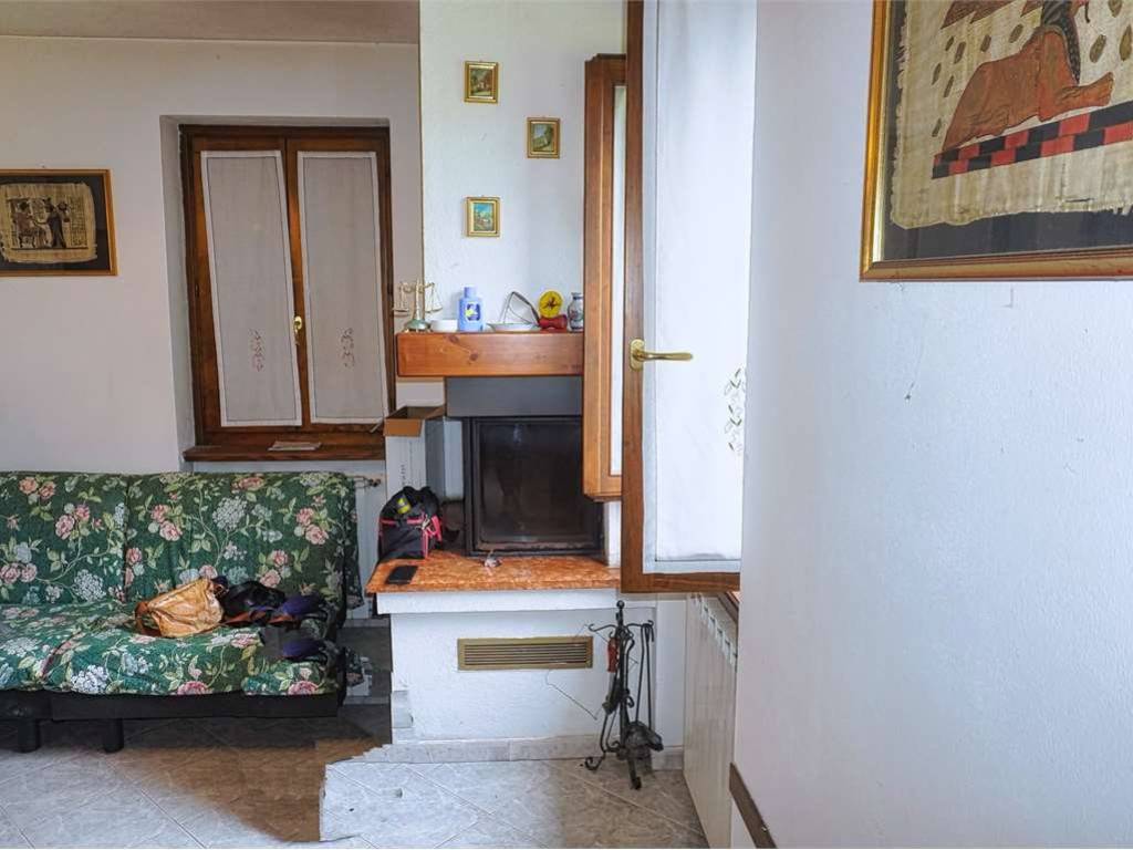 casa indipendente in vendita a Beura-Cardezza