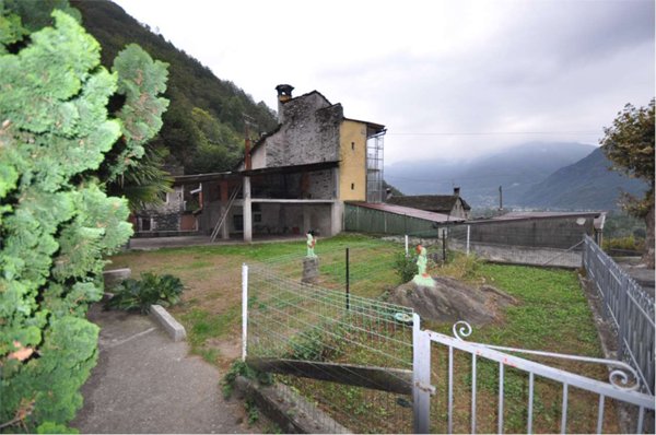 casa indipendente in vendita a Beura-Cardezza