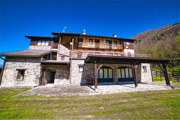 casa indipendente in vendita a Beura-Cardezza