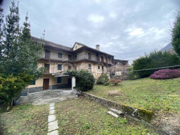 casa indipendente in vendita a Beura-Cardezza