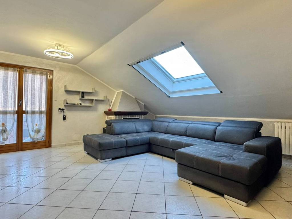 appartamento in vendita a Beura-Cardezza