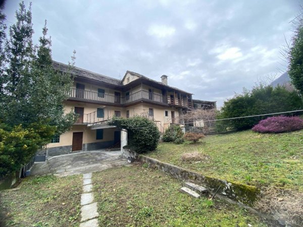 casa indipendente in vendita a Beura-Cardezza