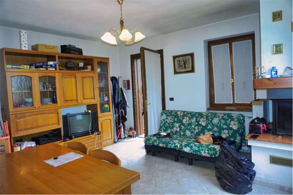 casa indipendente in vendita a Beura-Cardezza