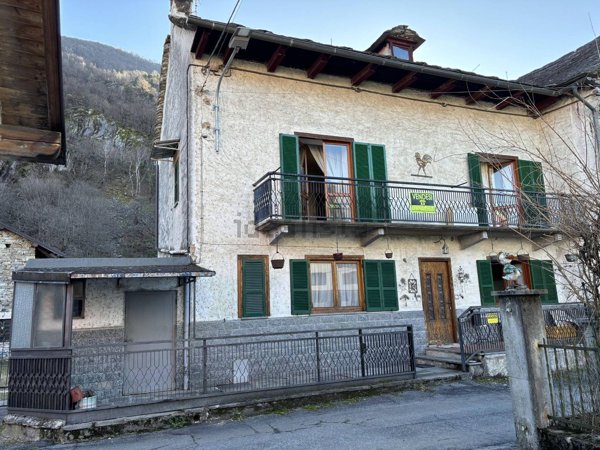 casa indipendente in vendita a Beura-Cardezza
