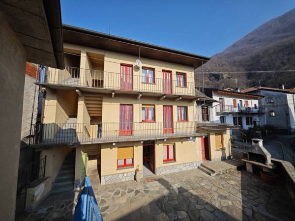 casa indipendente in vendita a Beura-Cardezza