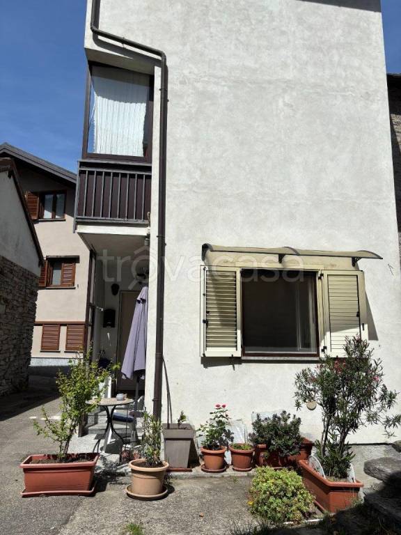 casa indipendente in vendita a Beura-Cardezza