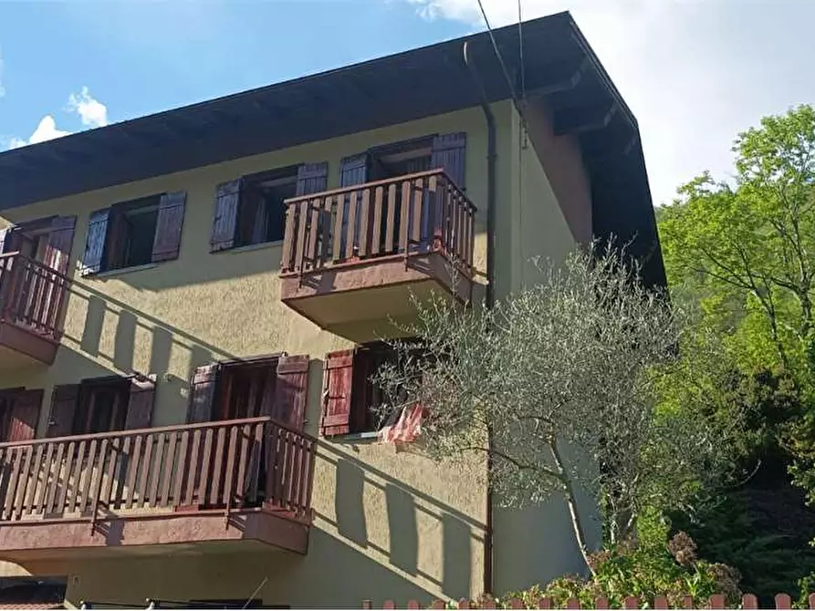 casa indipendente in vendita a Bognanco