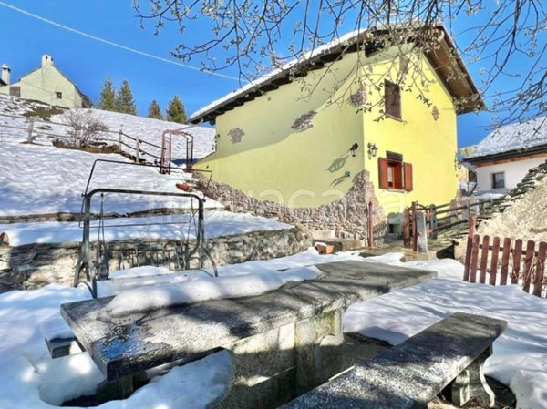 casa indipendente in vendita a Bognanco