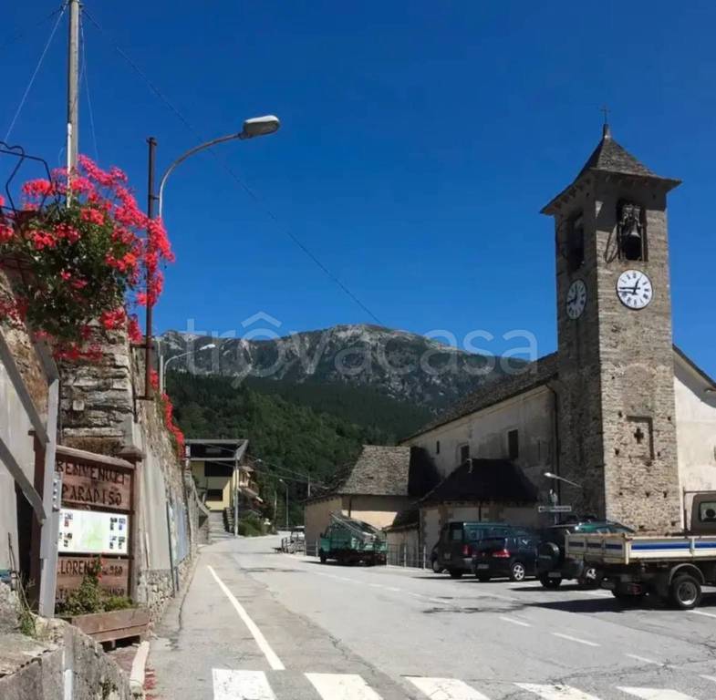 casa indipendente in vendita a Bognanco