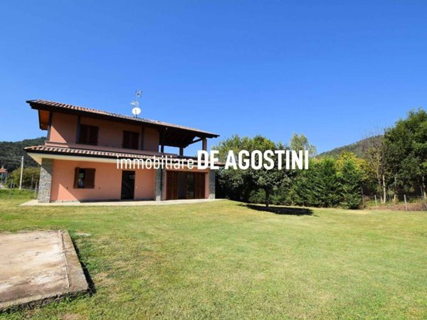 casa indipendente in vendita a Brovello-Carpugnino