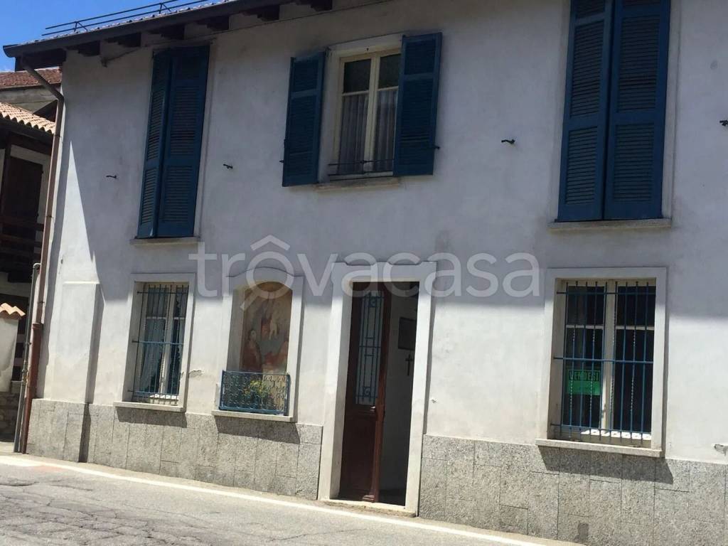 appartamento in vendita a Brovello-Carpugnino