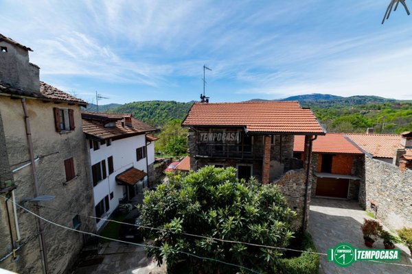 appartamento in vendita a Brovello-Carpugnino