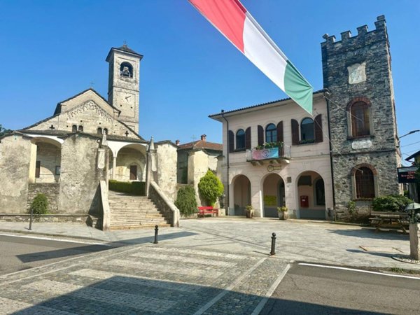 appartamento in vendita a Brovello-Carpugnino in zona Carpugnino