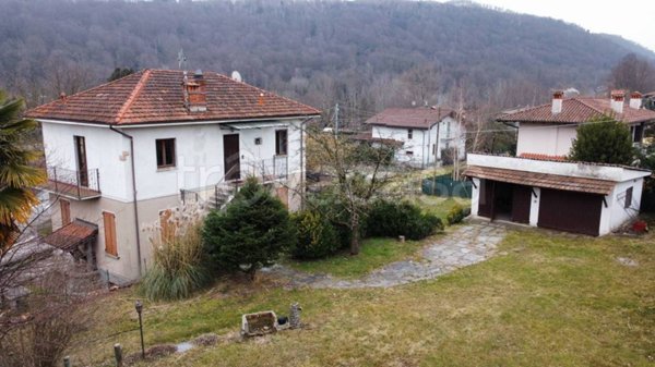 appartamento in vendita a Brovello-Carpugnino