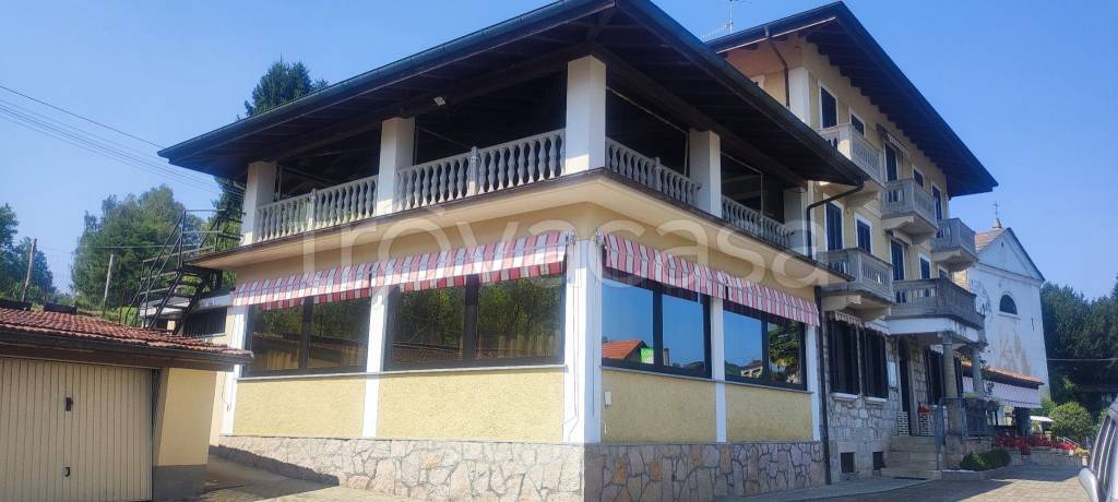 negozio in vendita a Brovello-Carpugnino