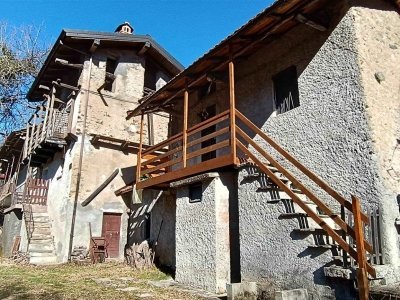 casale in vendita a Brovello-Carpugnino