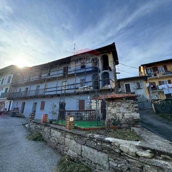 casale in vendita a Brovello-Carpugnino