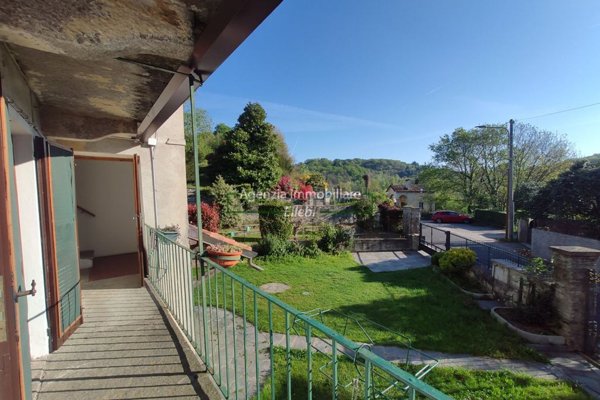appartamento in vendita a Brovello-Carpugnino in zona Carpugnino