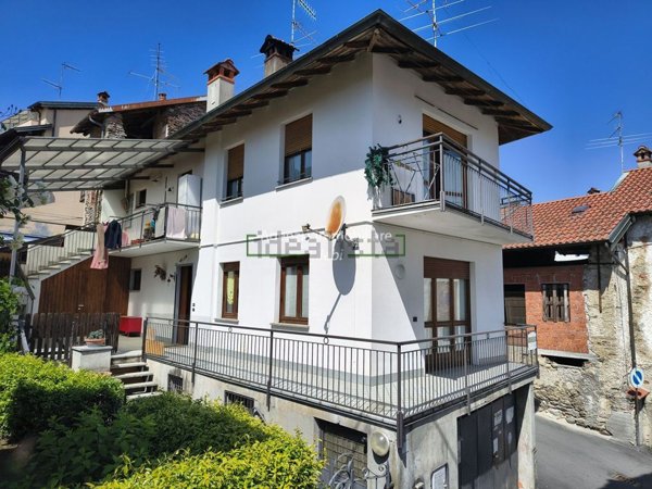 appartamento in vendita a Brovello-Carpugnino in zona Brovello