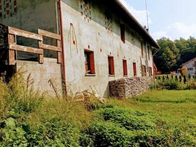 casa indipendente in vendita a Calasca-Castiglione