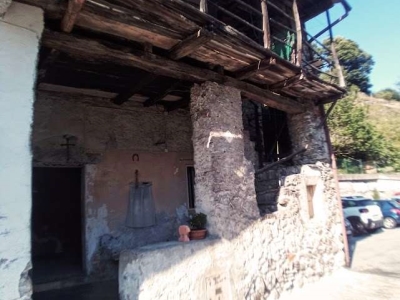 casa indipendente in vendita a Calasca-Castiglione
