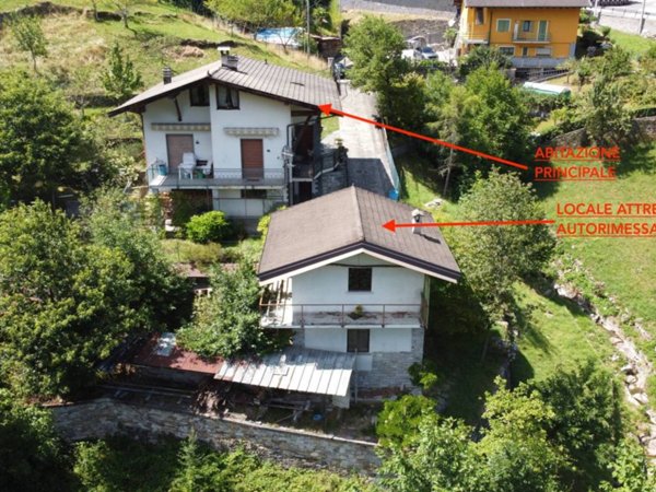 casa indipendente in vendita a Calasca-Castiglione in zona Molini