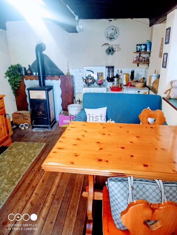 casa indipendente in vendita a Calasca-Castiglione