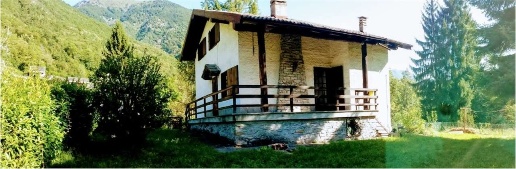 casa indipendente in vendita a Calasca-Castiglione in zona Calasca Dentro