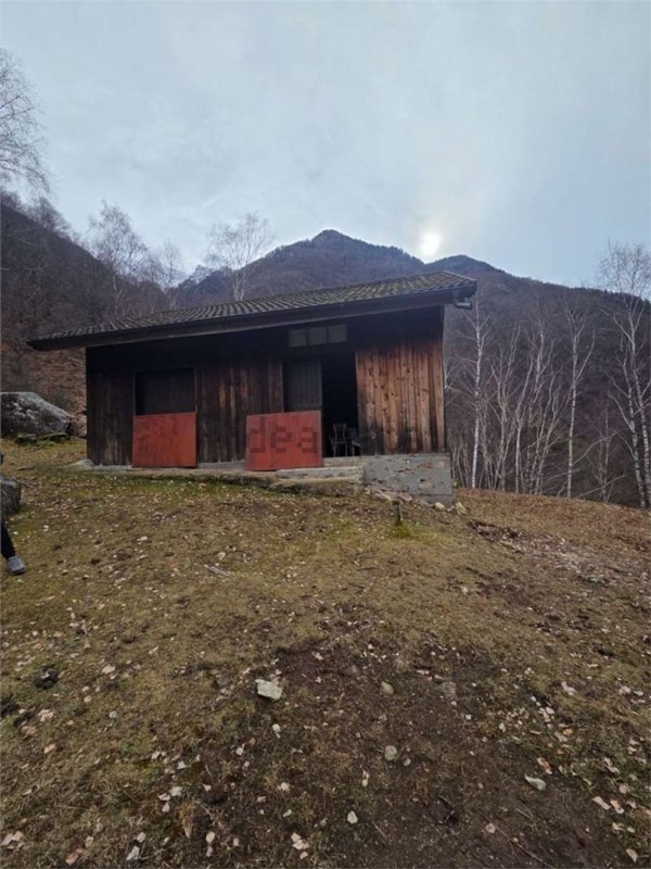 baita in vendita a Calasca-Castiglione in zona Vigino