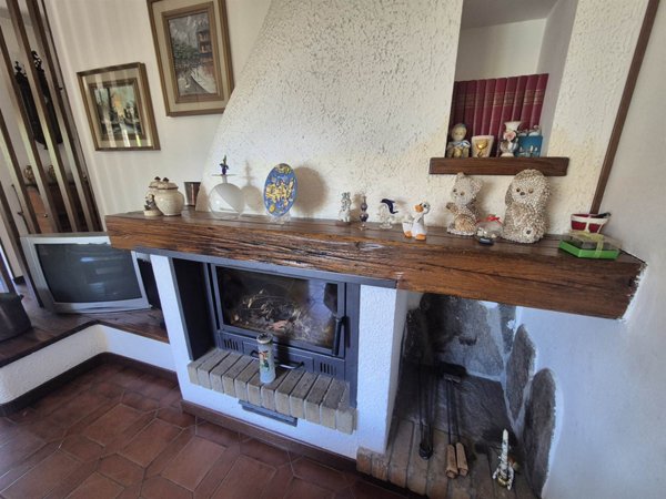appartamento in vendita a Cambiasca in zona Comero