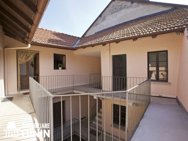 appartamento in vendita a Cannero Riviera in zona Oggiogno
