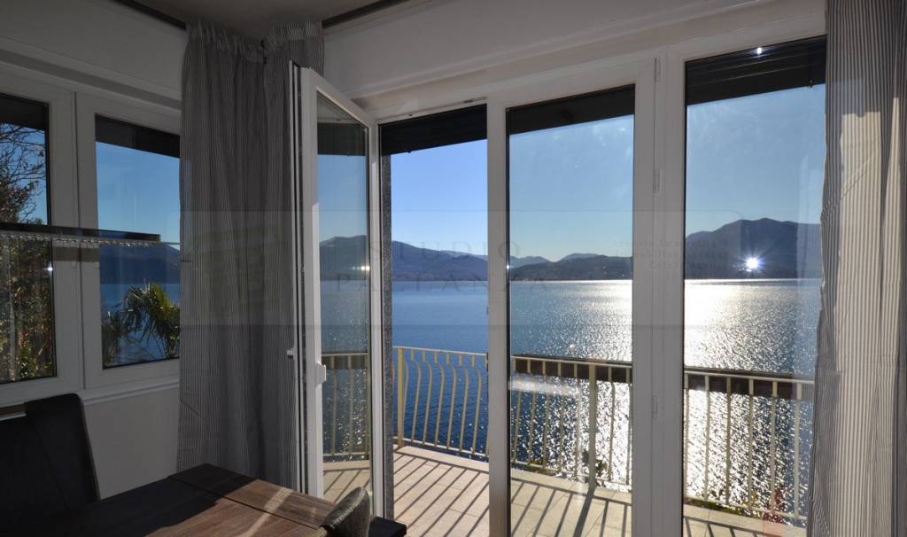 casa indipendente in vendita a Cannero Riviera