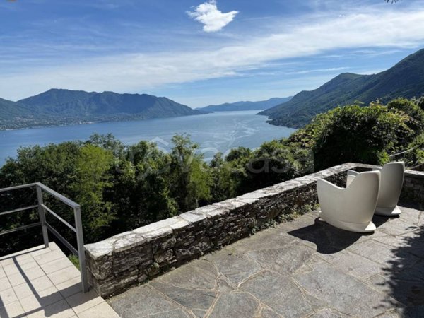 casa indipendente in vendita a Cannero Riviera