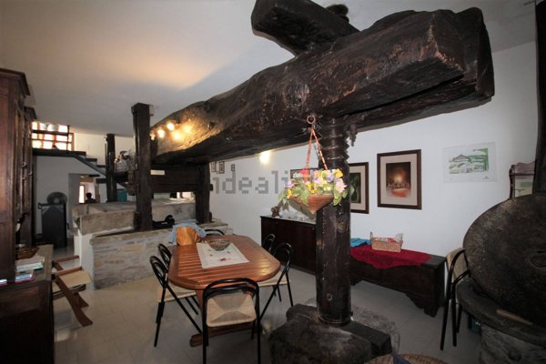 casa indipendente in vendita a Cannero Riviera in zona Cassino