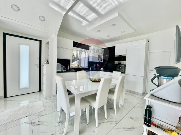 appartamento in vendita a Cannero Riviera in zona Cassino