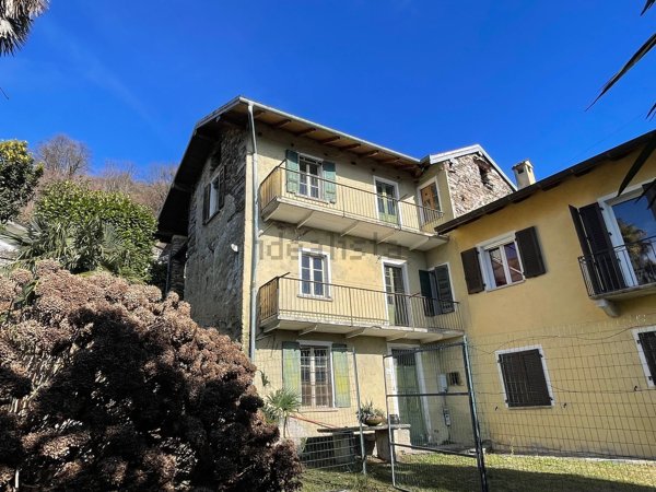 casa indipendente in vendita a Cannero Riviera