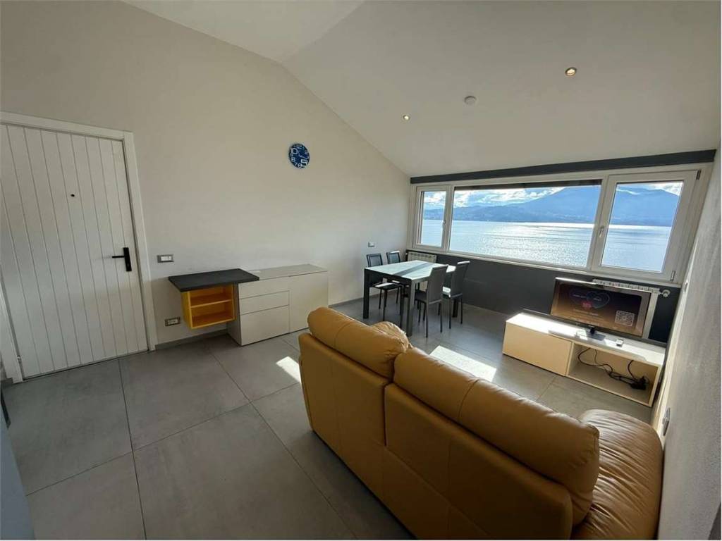 appartamento in vendita a Cannero Riviera