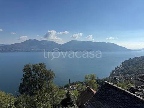 casa indipendente in vendita a Cannero Riviera in zona Donego